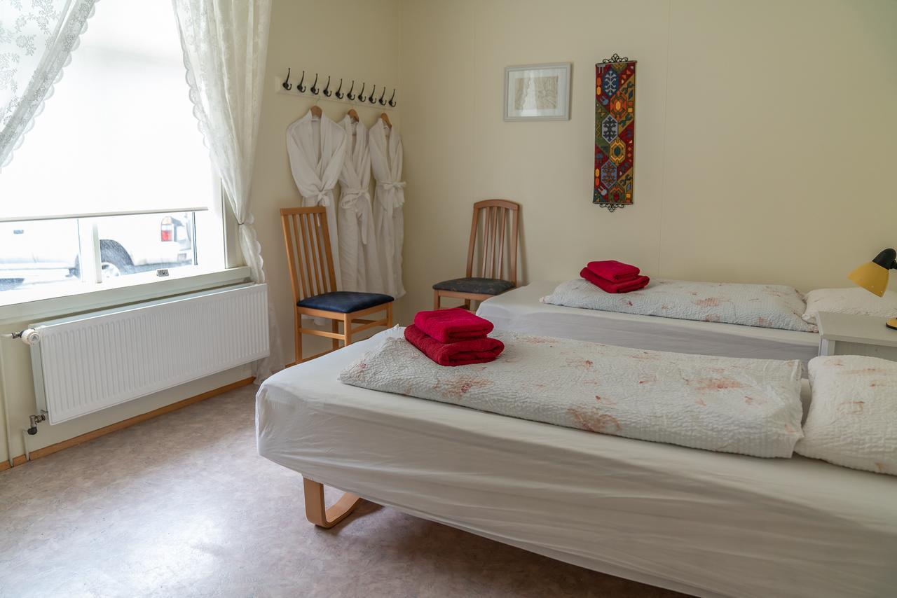 Guesthouse Gamla Isafjordur Exterior photo