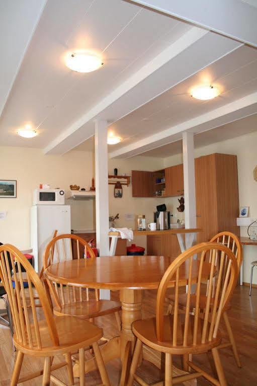 Guesthouse Gamla Isafjordur Exterior photo